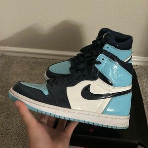 Air Jordan 1 Retro High OG Blue Chill